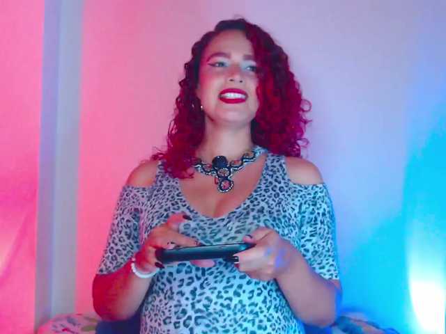 Bikergiirl live cam preview
