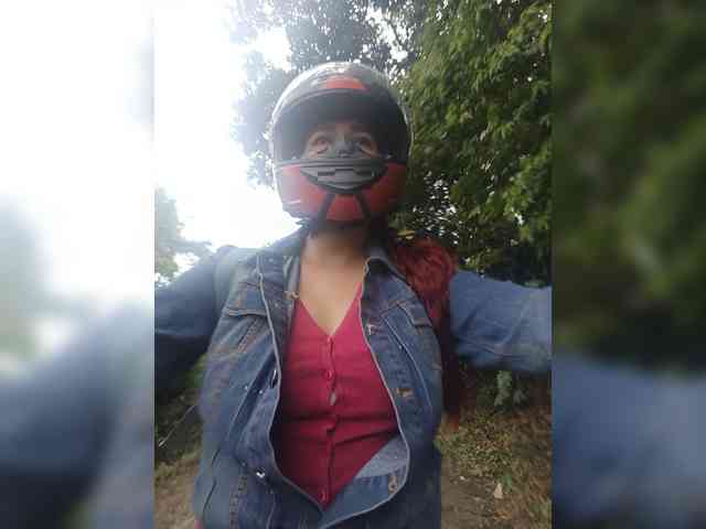 Bikergiirl