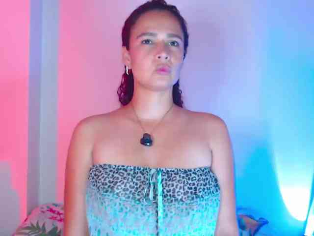 Bikergiirl webcam