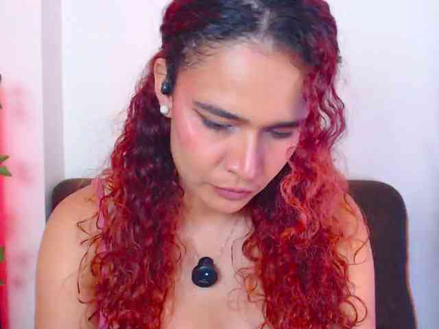 Bikergiirl webcam