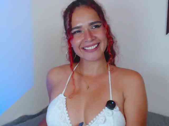 Bikergiirl webcam