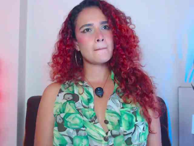 Bikergiirl webcam