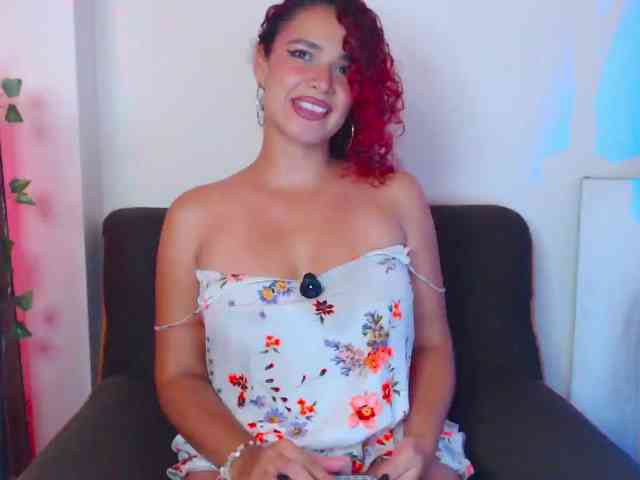 Bikergiirl webcam