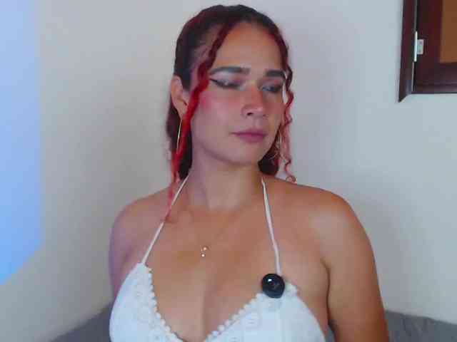 Bikergiirl webcam