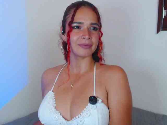 Bikergiirl webcam