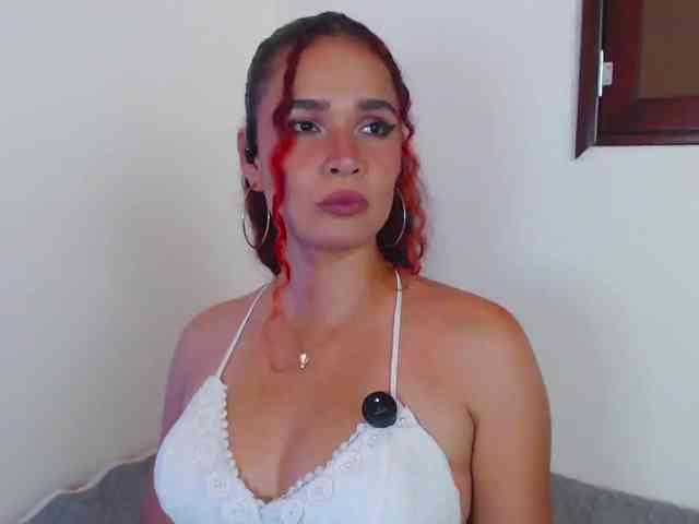 Bikergiirl webcam