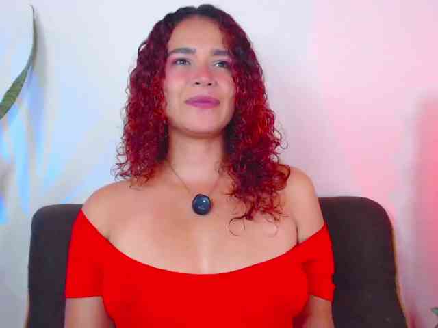 Bikergiirl webcam