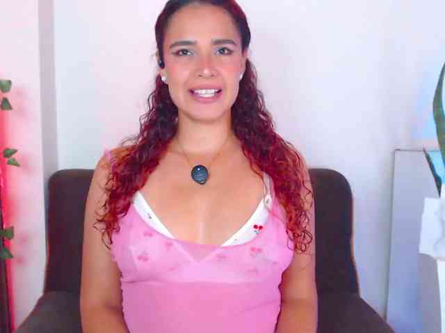 Bikergiirl webcam