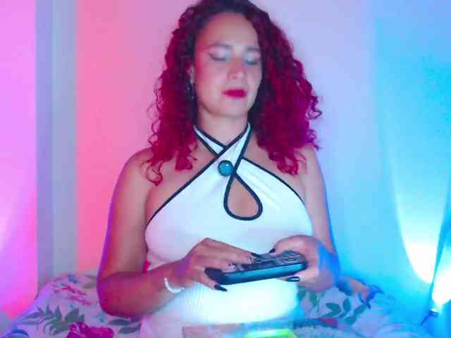 Bikergiirl webcam