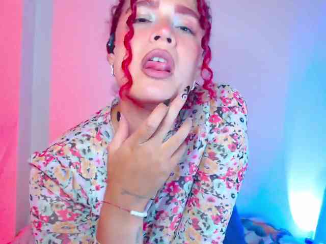 Bikergiirl webcam