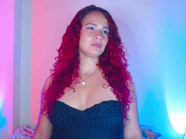Bikergiirl webcam
