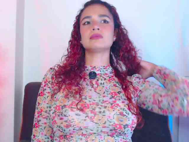 Bikergiirl webcam