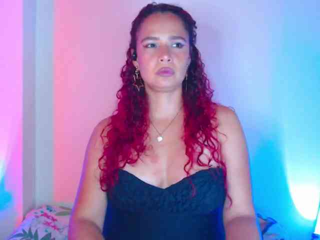 Bikergiirl webcam