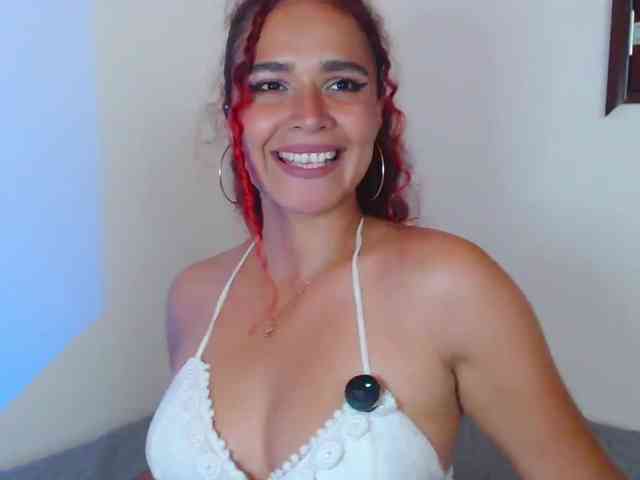 Bikergiirl webcam