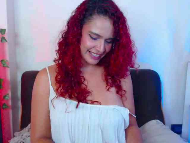 Bikergiirl webcam