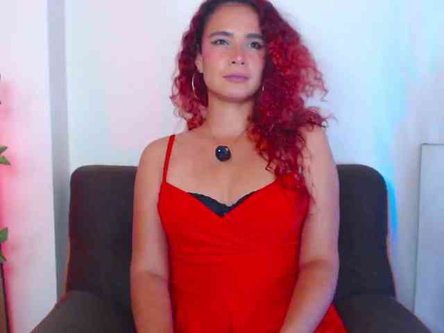 Bikergiirl webcam