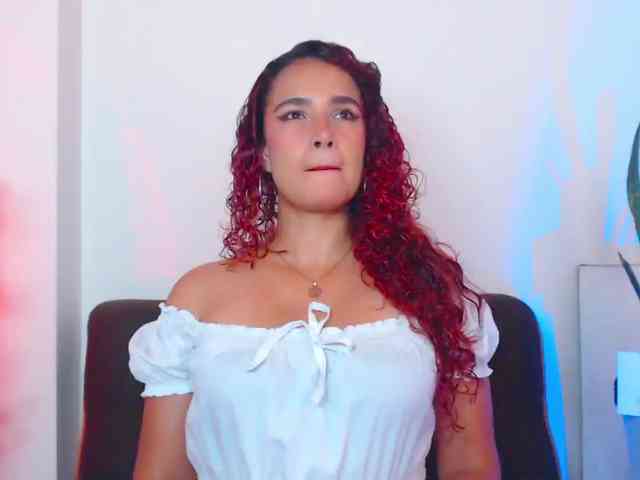 Bikergiirl webcam