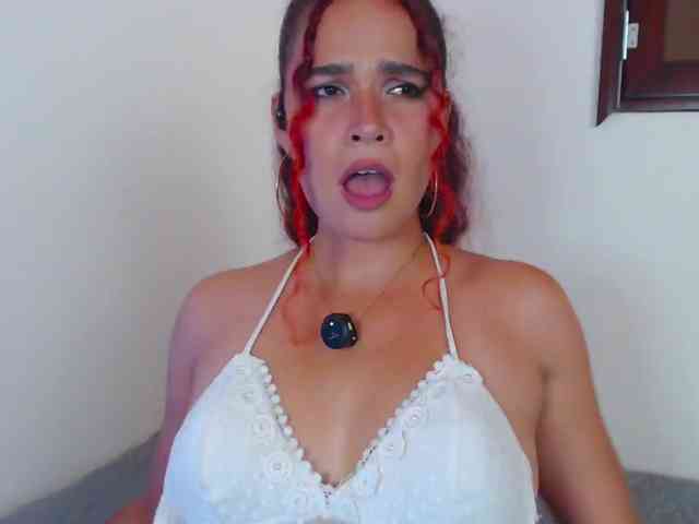 Bikergiirl webcam