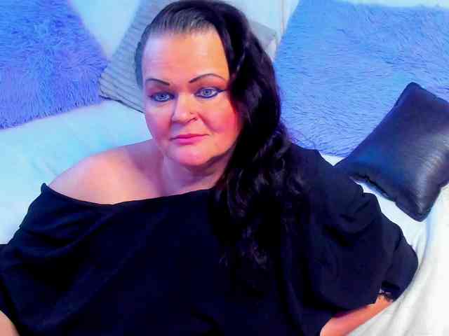MilanaBiegert webcam
