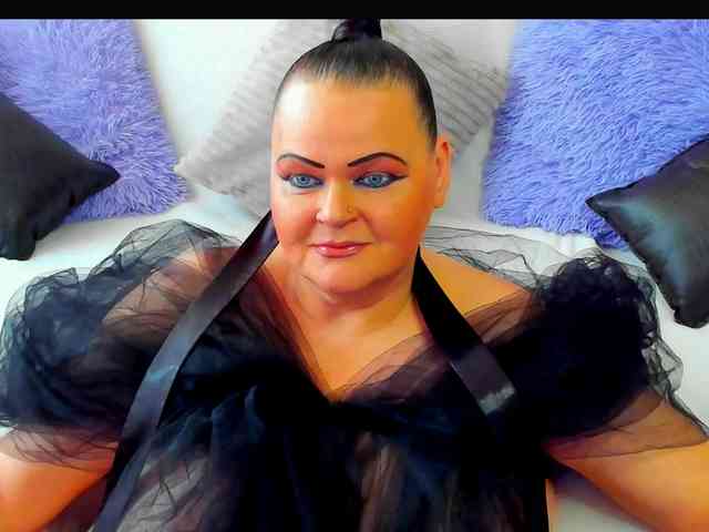 MilanaBiegert webcam