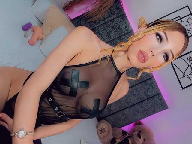 roxy-sexy21
