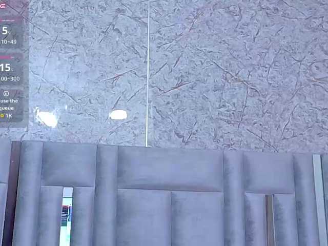 skinnyslutgirl live cam preview