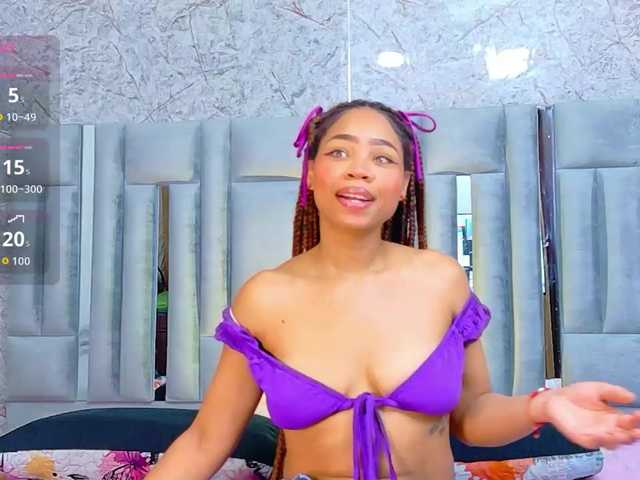 skinnyslutgirl live cam on BongaCams