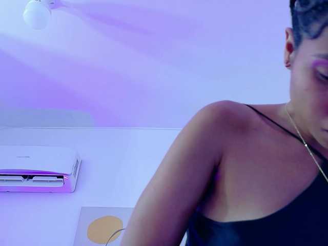skinnyslutgirl