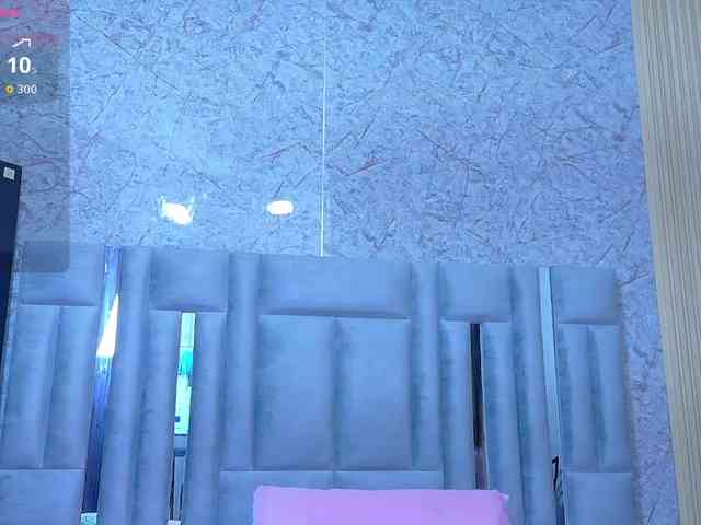 skinnyslutgirl's live room