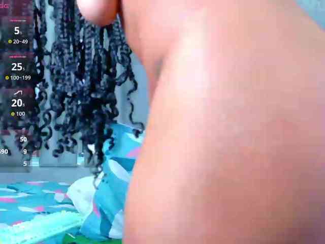 skinnyslutgirl webcam