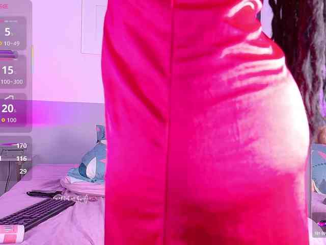 skinnyslutgirl webcam