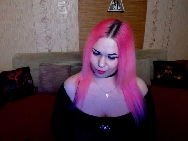 AnnessixReign live cam on BongaCams