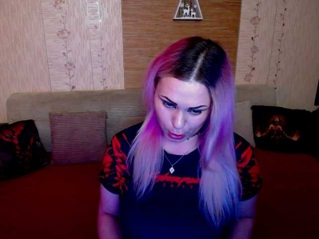 AnnessixReign live cam on BongaCams