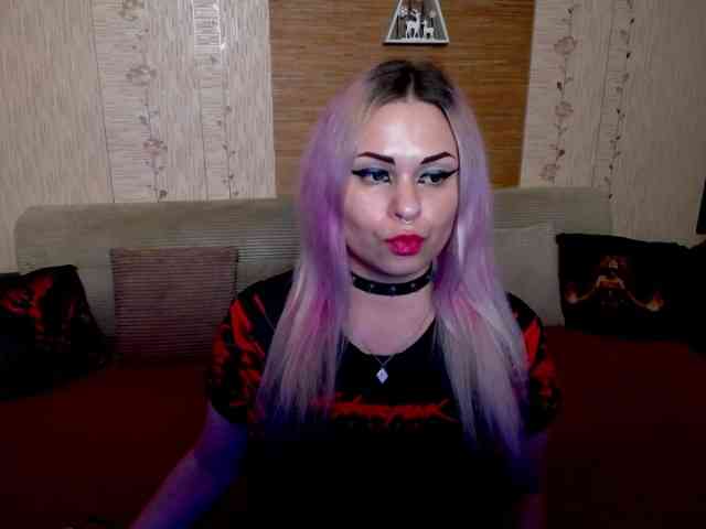 AnnessixReign webcam