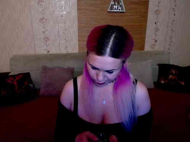 AnnessixReign webcam