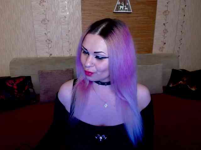 AnnessixReign webcam