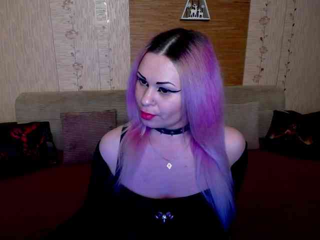 AnnessixReign webcam