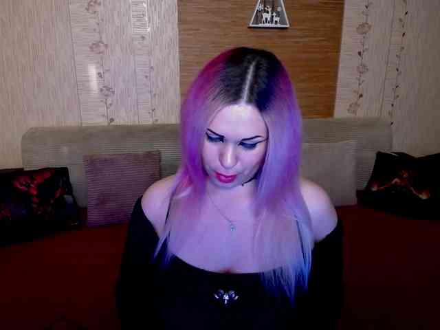 AnnessixReign webcam