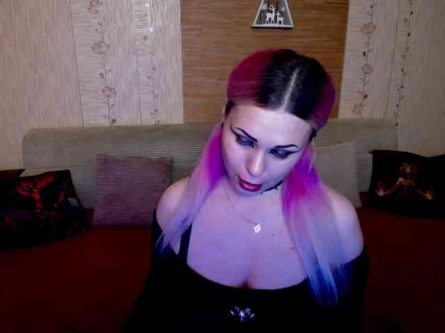 AnnessixReign webcam