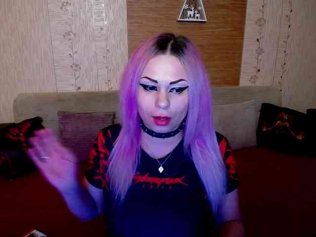 AnnessixReign webcam