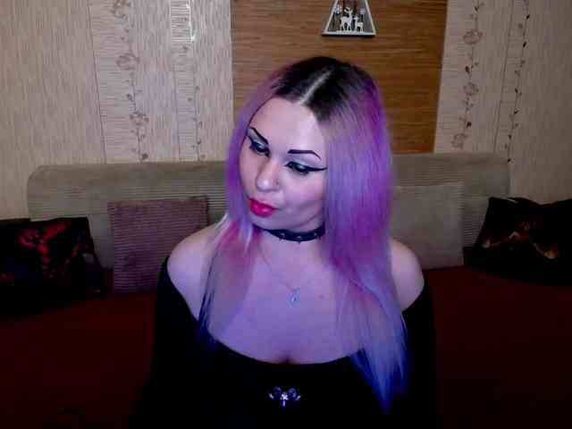 AnnessixReign webcam