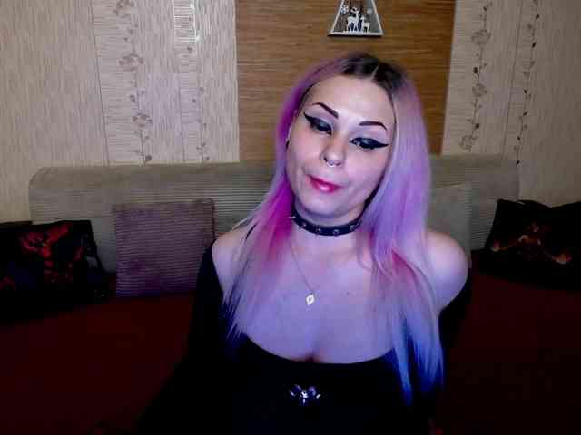 AnnessixReign webcam