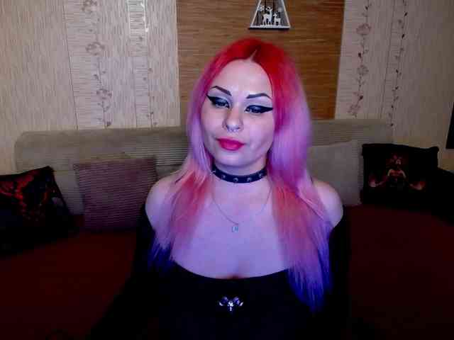 AnnessixReign webcam