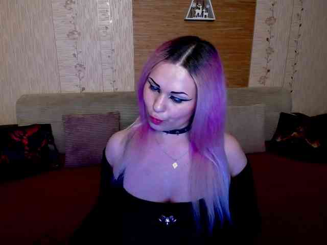 AnnessixReign webcam