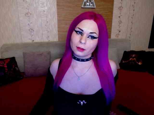 AnnessixReign webcam