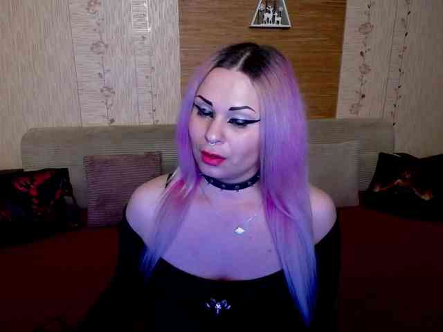 AnnessixReign webcam
