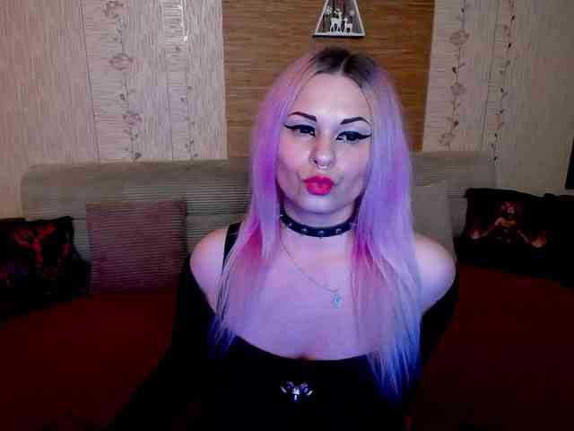 AnnessixReign webcam