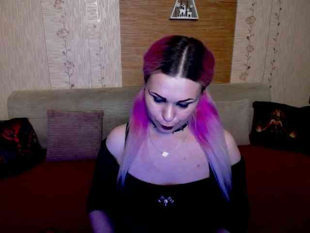 AnnessixReign webcam