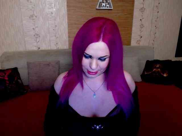 AnnessixReign webcam