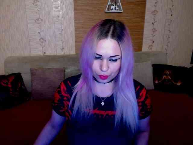 AnnessixReign webcam